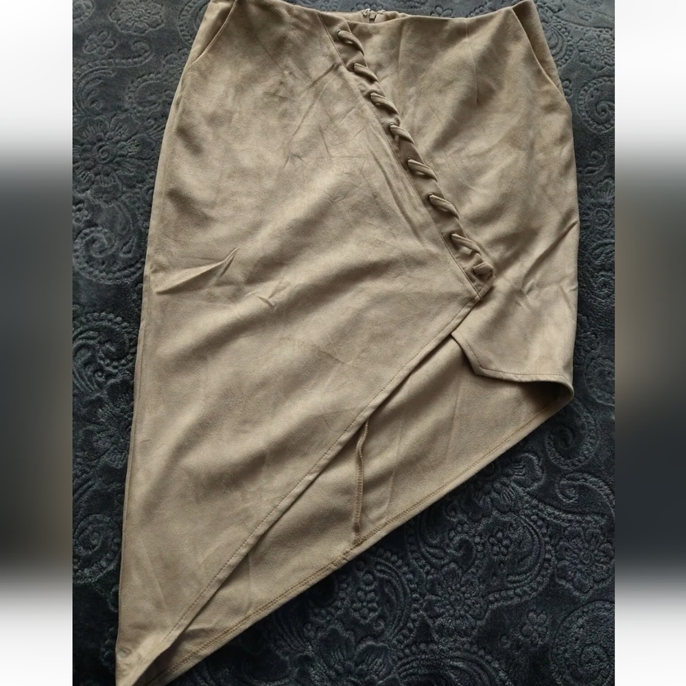 Debbie Dabbie suede skirt
